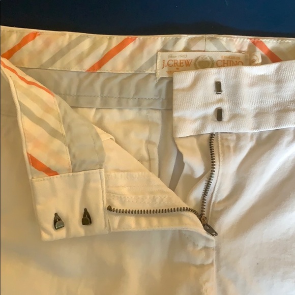 J.Crew white “Broken-In Chino” shorts - Picture 5 of 5